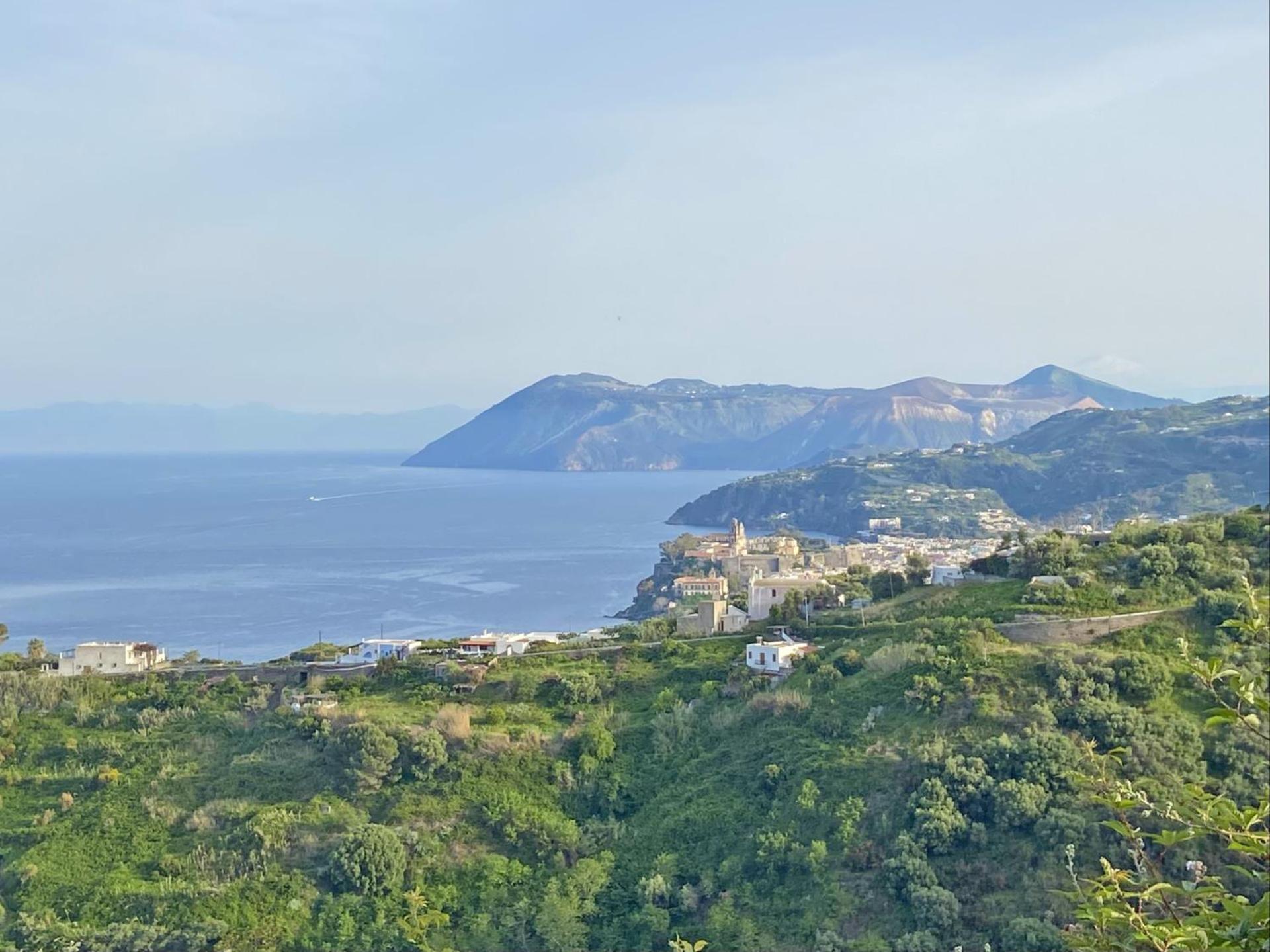 Casa Scirocco Lipari Villa Exteriör bild